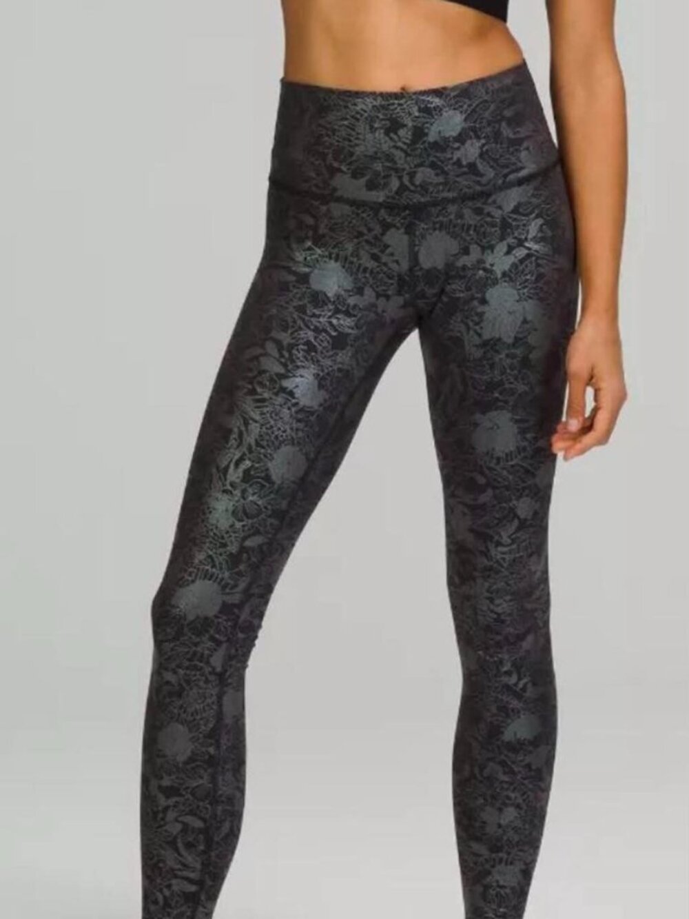 Lululemon Wunder Under Tights Black Iridescent Floral Women's size 4